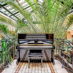 Beaumarchais Отель