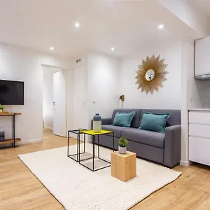 Cmg Montmartre - Cottages Appartement Parijs